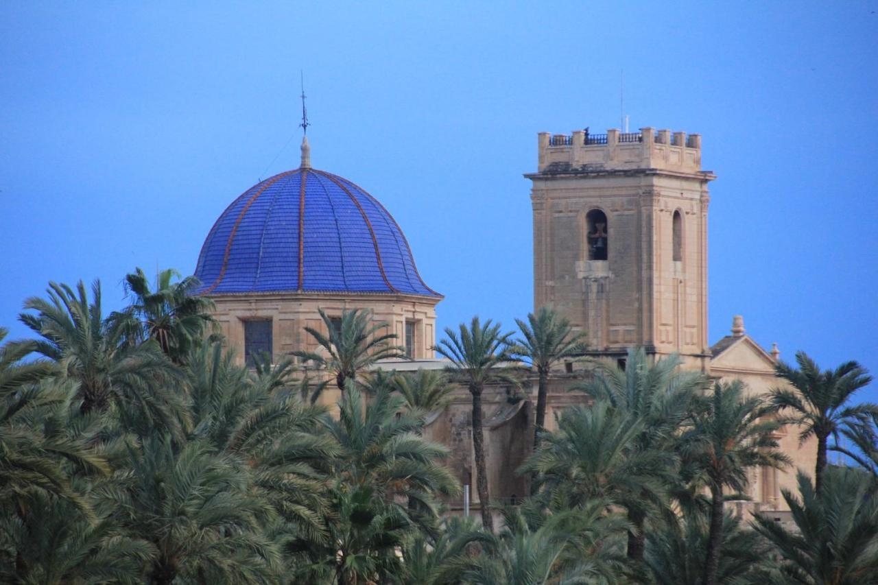 Elche Holidays Luaran gambar